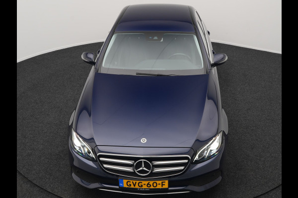 Mercedes-Benz E-Klasse 300 e 9MATIC Avantgarde Plug In Hybrid 320pk UNIEK 42.495km PHEV | Trekhaak af Fabriek | Camera | Sportstoelen Verwarmd | Apple Carplay | Led Koplampen |