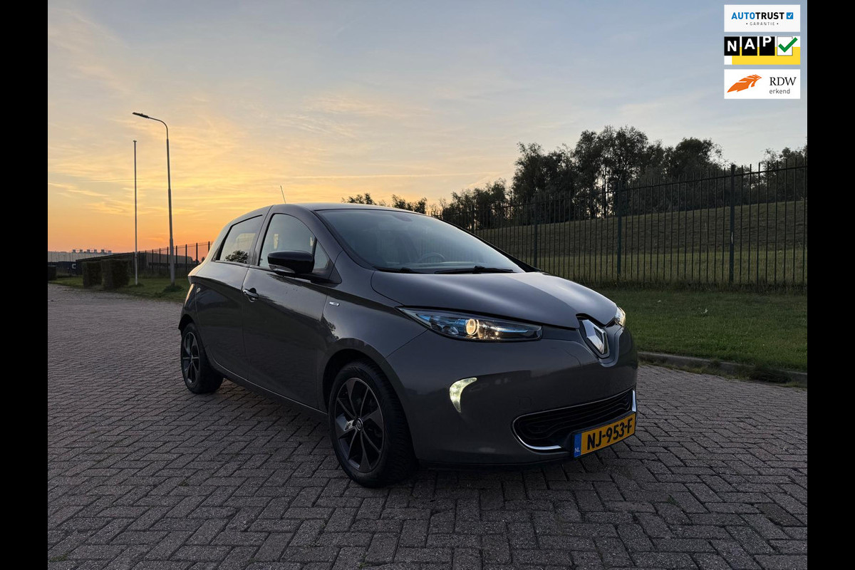 Renault ZOE Q90 Bose Quickcharge 41 kWh Renault ZOE Q90 Bose Quickcharge 41 kWh