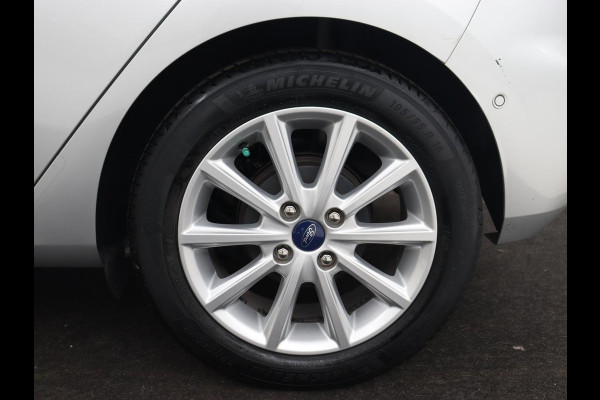 Ford Fiesta 1.0 EcoBoost Titanium | Carplay | Navigatie | DAB | LED | Camera | Cruise Controle | Airco | LMV 16 inch | Lane Assist