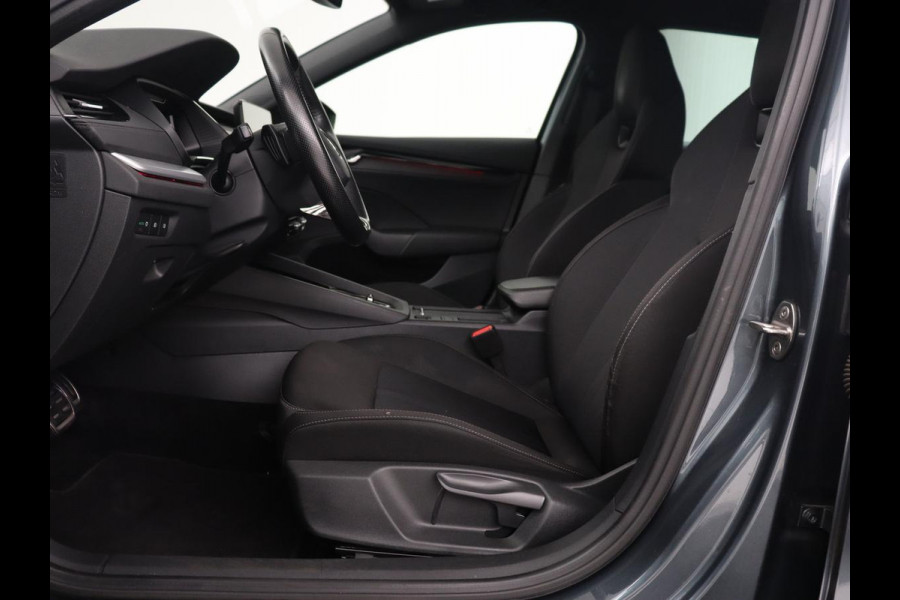 Škoda Octavia Combi 1.0 e-TSI Sport Bns | Automaat | Carplay | Cruise Control | LED | Sfeer verlichting | Climate controle | PDC | Sportstoelen | DAB+