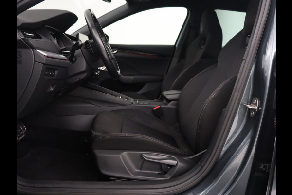Škoda Octavia Combi 1.0 e-TSI Sport Bns | Automaat | Carplay | Cruise Control | LED | Sfeer verlichting | Climate controle | PDC | Sportstoelen | DAB+