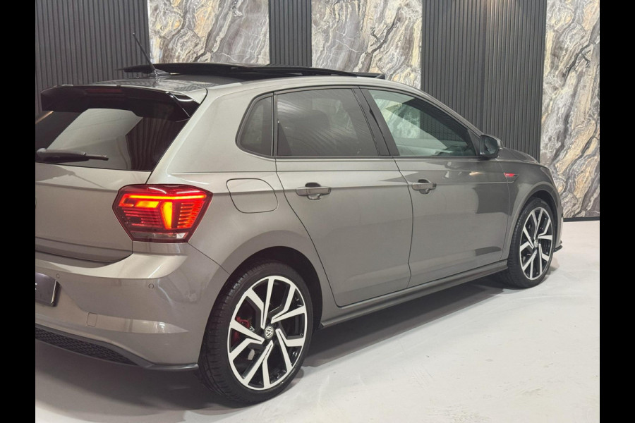 Volkswagen Polo 2.0 TSI GTI|PANO|KEYLESS|ALCANTARA|BEATS