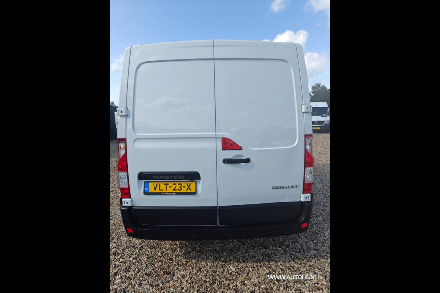 Renault Master T35 2.3 DCI 150 PK L1H1 Energy Comfort , Automaat , 1e Eig. Euro 6 , in zeer nette staat.