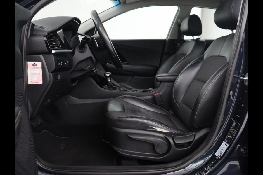 Kia Niro 1.6 GDi Hybrid DynamicLine | Automaat | Camera | Adaptive cruise | Lane assist | LED | Carplay | Climate Controle | LMV 16 inch | Half leder | Navigatie