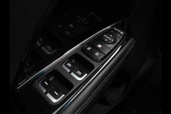 Kia Niro 1.6 GDi Hybrid DynamicLine | Automaat | Camera | Adaptive cruise | Lane assist | LED | Carplay | Climate Controle | LMV 16 inch | Half leder | Navigatie