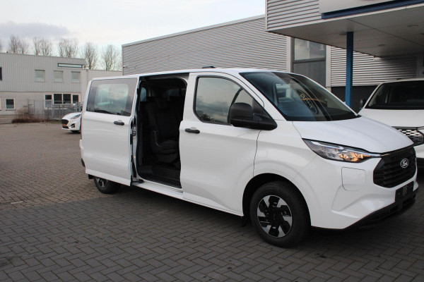 Ford Transit Custom 340 2.5 PHEV L2H1 Trend Kombi |  Prijs is incl. BTW incl. BPM | 9- PERSOONS | Excl. BTW incl. BPM kost deze Custom 45.900,- | Navigatie systeem | Privacy Glass | 16 inch lichtmetalen velgen