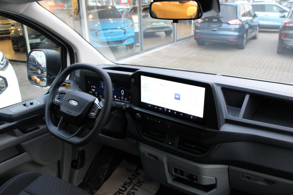 Ford Transit Custom 340 2.5 PHEV L2H1 Trend Kombi |  Prijs is incl. BTW incl. BPM | 9- PERSOONS | Excl. BTW incl. BPM kost deze Custom 45.900,- | Navigatie systeem | Privacy Glass | 16 inch lichtmetalen velgen