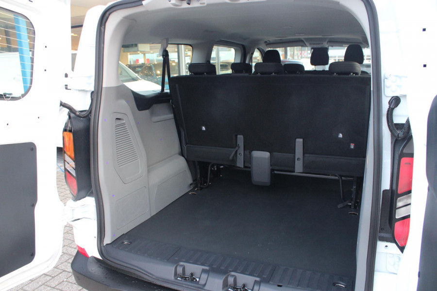 Ford Transit Custom 340 2.5 PHEV L2H1 Trend Kombi |  Prijs is incl. BTW incl. BPM | 9- PERSOONS | Excl. BTW incl. BPM kost deze Custom 45.900,- | Navigatie systeem | Privacy Glass | 16 inch lichtmetalen velgen