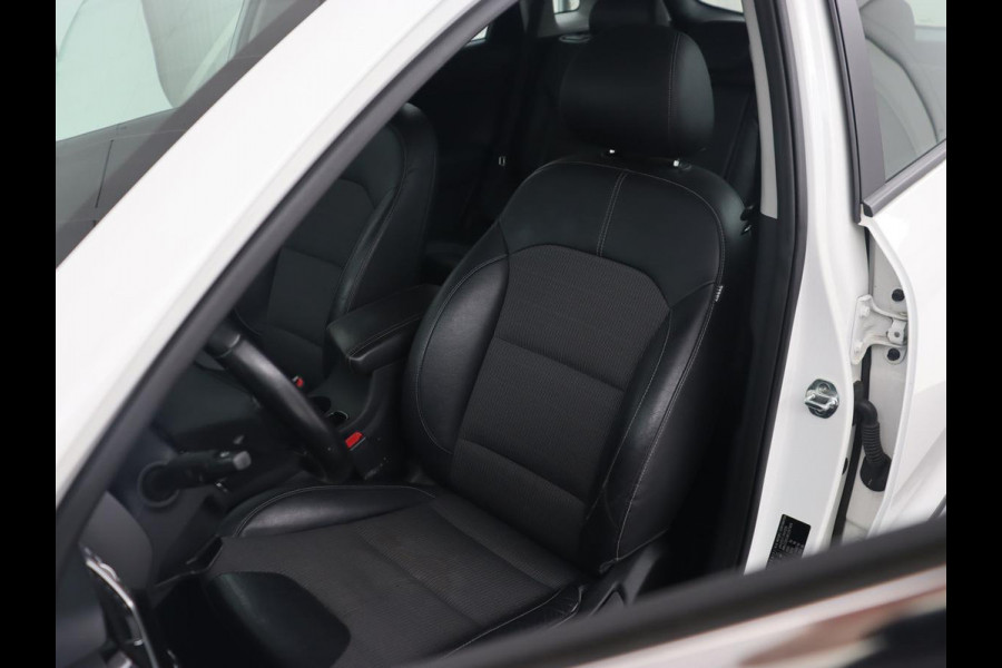 Kia Niro 1.6 GDi Hybrid DynamicLine | Automaat | Trekhaak Carplay | Climate Controle | Camera | Navigatie | Half leder | Cruise controle | Airco |