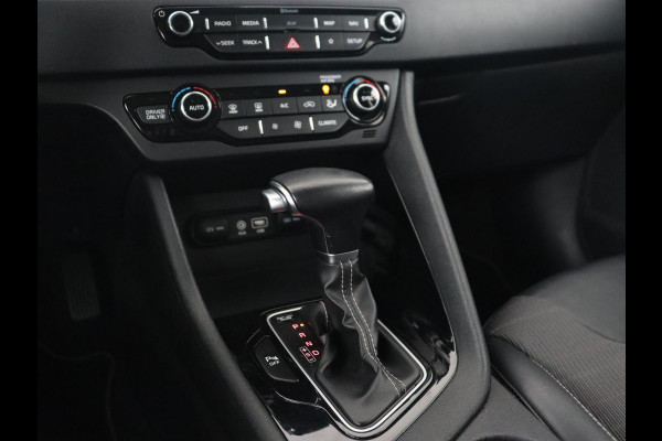 Kia Niro 1.6 GDi Hybrid DynamicLine | Automaat | Trekhaak Carplay | Climate Controle | Camera | Navigatie | Half leder | Cruise controle | Airco |