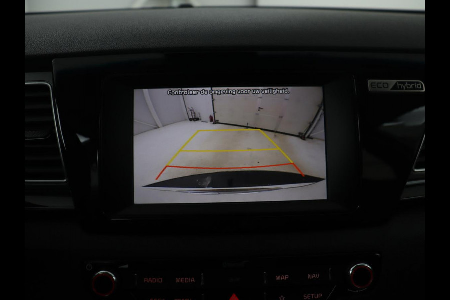 Kia Niro 1.6 GDi Hybrid DynamicLine | Automaat | Trekhaak Carplay | Climate Controle | Camera | Navigatie | Half leder | Cruise controle | Airco |