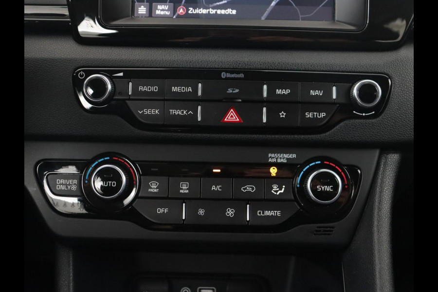 Kia Niro 1.6 GDi Hybrid DynamicLine | Automaat | Trekhaak Carplay | Climate Controle | Camera | Navigatie | Half leder | Cruise controle | Airco |