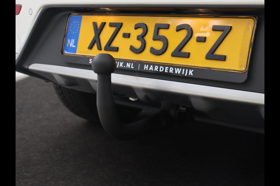Kia Niro 1.6 GDi Hybrid DynamicLine | Automaat | Trekhaak Carplay | Climate Controle | Camera | Navigatie | Half leder | Cruise controle | Airco |