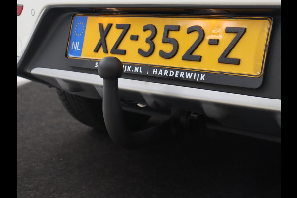 Kia Niro 1.6 GDi Hybrid DynamicLine | Automaat | Trekhaak Carplay | Climate Controle | Camera | Navigatie | Half leder | Cruise controle | Airco |