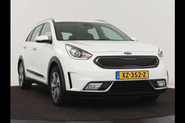 Kia Niro 1.6 GDi Hybrid DynamicLine | Automaat | Trekhaak Carplay | Climate Controle | Camera | Navigatie | Half leder | Cruise controle | Airco |