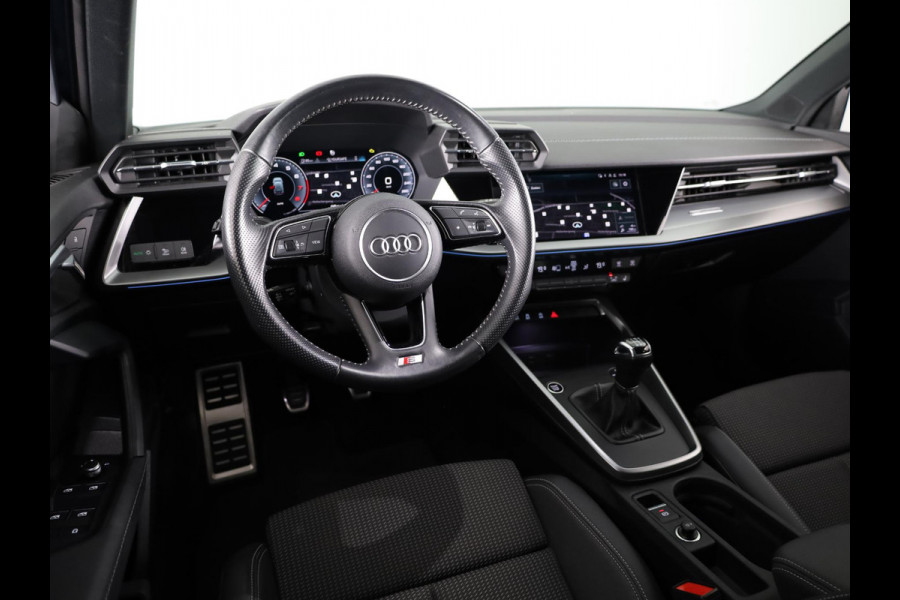 Audi A3 Sportback 35 TFSI edition one 150pk | Trekhaak | Navigatie | Adaptieve cruise controle | Verwarmbare voorstoelen