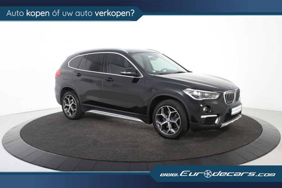 BMW X1 sDrive18i Sport *Leer*Ambient*Park Assist*