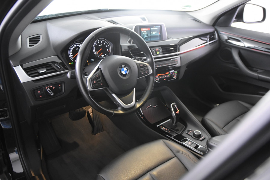 BMW X1 sDrive18i Sport *Leer*Ambient*Park Assist*