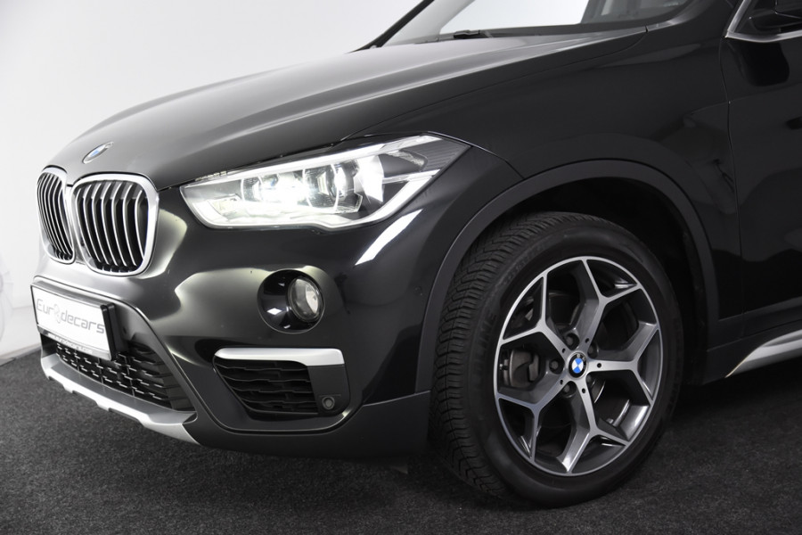 BMW X1 sDrive18i Sport *Leer*Ambient*Park Assist*