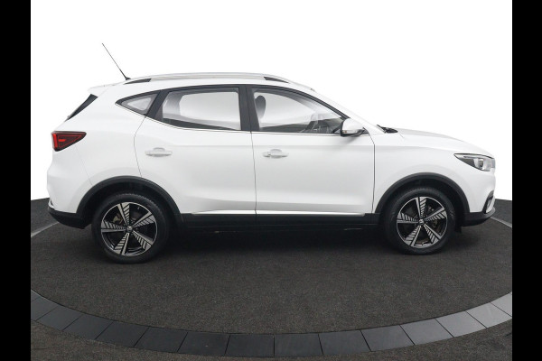 MG Mg Zs Luxury 45 kWh*PANO*A/C*CAMERA*STOELVW*ACC*CARPLAY*