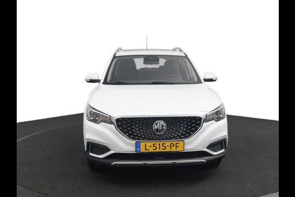 MG Mg Zs Luxury 45 kWh*PANO*A/C*CAMERA*STOELVW*ACC*CARPLAY*