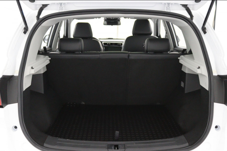 MG Mg Zs Luxury 45 kWh*PANO*A/C*CAMERA*STOELVW*ACC*CARPLAY*