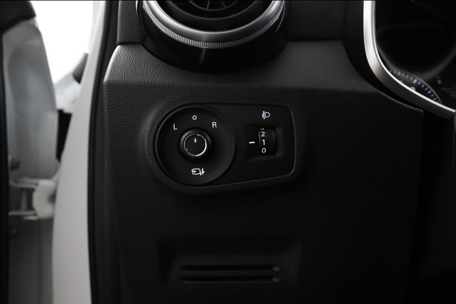 MG Mg Zs Luxury 45 kWh*PANO*A/C*CAMERA*STOELVW*ACC*CARPLAY*