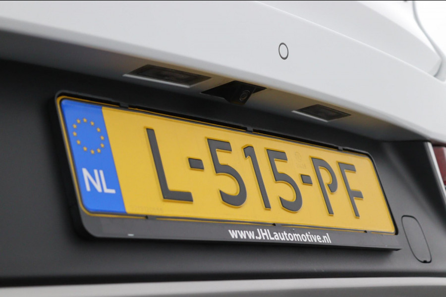 MG Mg Zs Luxury 45 kWh*PANO*A/C*CAMERA*STOELVW*ACC*CARPLAY*