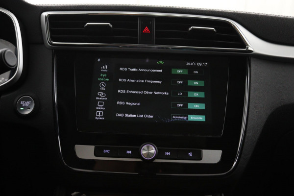 MG Mg Zs Luxury 45 kWh*PANO*A/C*CAMERA*STOELVW*ACC*CARPLAY*