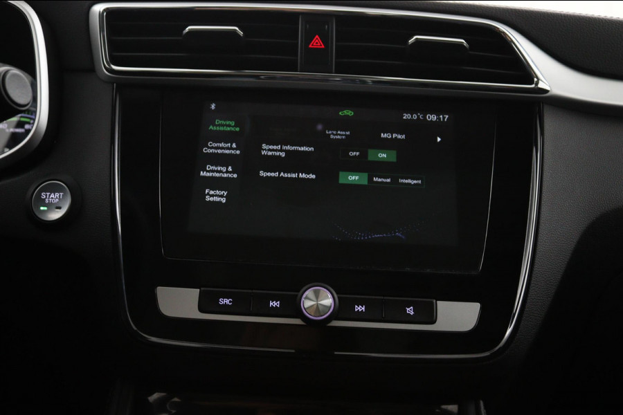 MG Mg Zs Luxury 45 kWh*PANO*A/C*CAMERA*STOELVW*ACC*CARPLAY*
