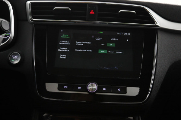 MG Mg Zs Luxury 45 kWh*PANO*A/C*CAMERA*STOELVW*ACC*CARPLAY*