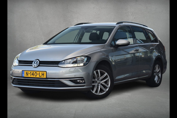 Volkswagen GOLF Variant 1.5 TSI Highline Business R | DSG | Apple CarPlay | Stoelverw. | Camera