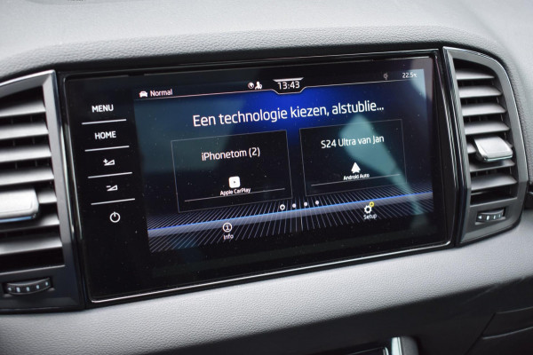 Škoda Karoq 1.5 TSI ACT Sportline | PANORAMADAK | CANTON | DEALER ONDERHOUDEN | CAMERA | SFEERVERLICHTING | NAP | VIRTUAL COCKPIT