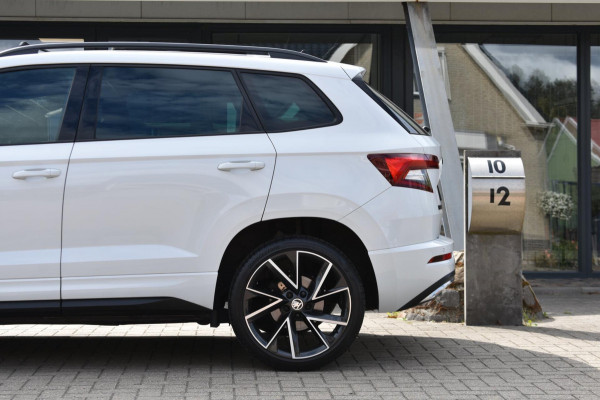 Škoda Karoq 1.5 TSI ACT Sportline | PANORAMADAK | CANTON | DEALER ONDERHOUDEN | CAMERA | SFEERVERLICHTING | NAP | VIRTUAL COCKPIT