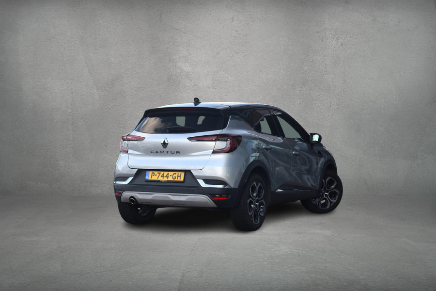 Renault Captur 1.3 TCe 130 Intens | 131 pk | Half Leer | Apple CarPlay | Camera