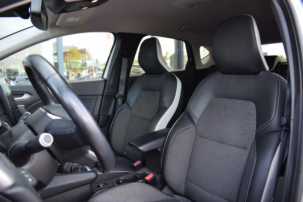 Renault Captur 1.3 TCe 130 Intens | 131 pk | Half Leer | Apple CarPlay | Camera