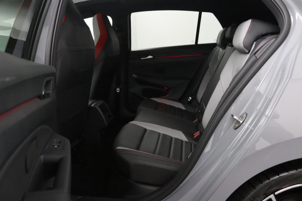 Volkswagen Golf GTI*PANO*LEDER*STOEL VERKOELING*H/K*HAAK*ACC*CAM*