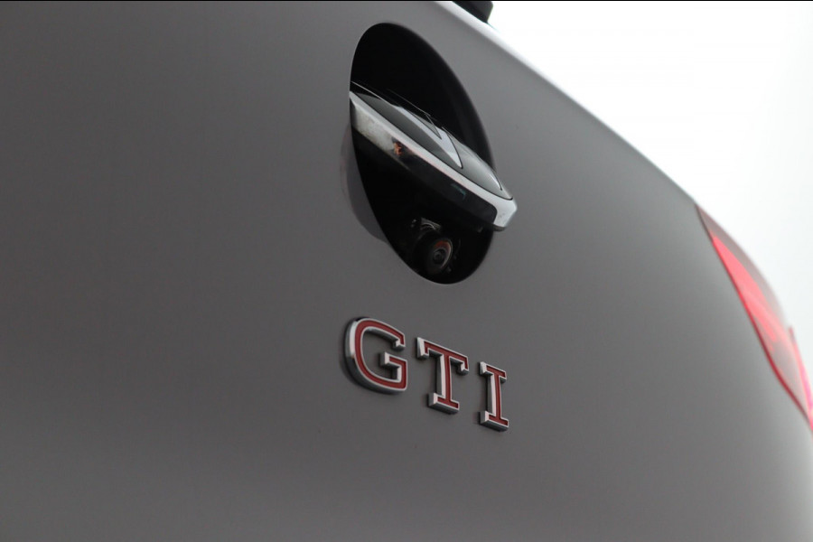 Volkswagen Golf GTI*PANO*LEDER*STOEL VERKOELING*H/K*HAAK*ACC*CAM*