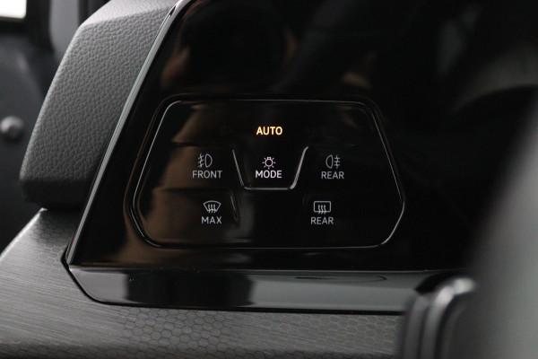 Volkswagen Golf GTI*PANO*LEDER*STOEL VERKOELING*H/K*HAAK*ACC*CAM*