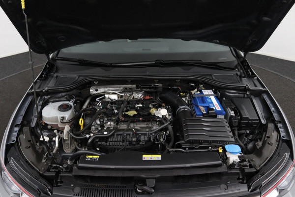 Volkswagen Golf GTI*PANO*LEDER*STOEL VERKOELING*H/K*HAAK*ACC*CAM*