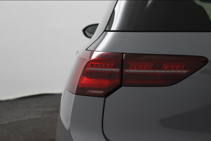 Volkswagen Golf GTI*PANO*LEDER*STOEL VERKOELING*H/K*HAAK*ACC*CAM*