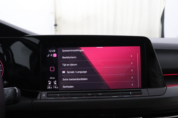 Volkswagen Golf GTI*PANO*LEDER*STOEL VERKOELING*H/K*HAAK*ACC*CAM*