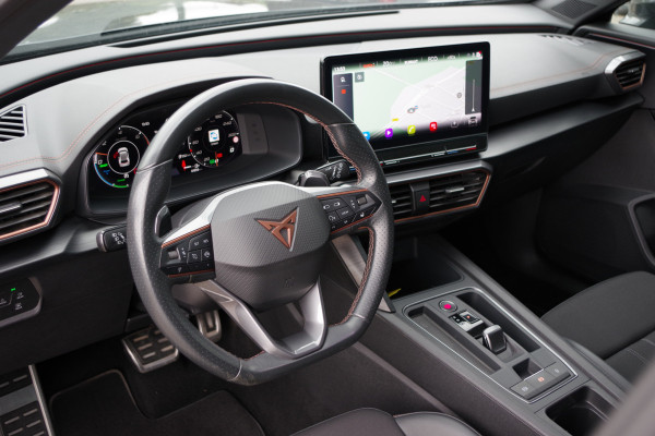 CUPRA Formentor 1.4 e-Hybrid 245 PK VZ Performance, Adap. Cruise Control, Kuipstoelen, Sfeerverlichting, LED