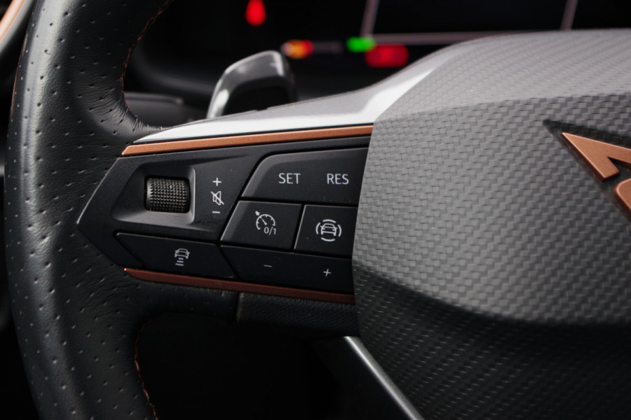 CUPRA Formentor 1.4 e-Hybrid 245 PK VZ Performance, Adap. Cruise Control, Kuipstoelen, Sfeerverlichting, LED