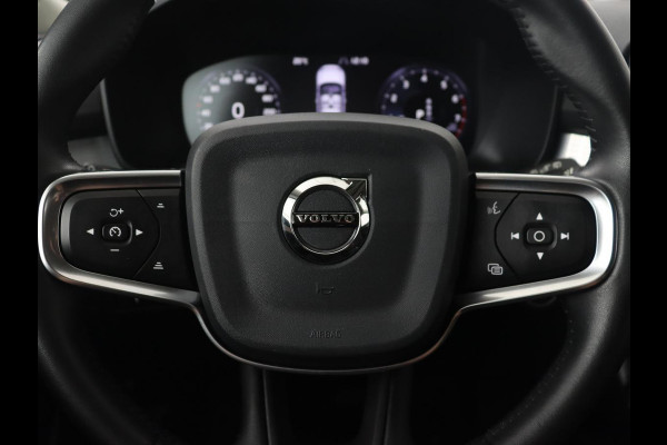 Volvo XC40 1.5 T3 Momentum Pro | Automaat | Trekhaak | Adaptive Cruise | Stoelverwarming | Carplay | Navigatie | Camera | Climate control | LED