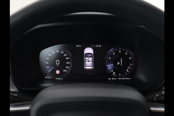Volvo XC40 1.5 T3 Momentum Pro | Automaat | Trekhaak | Adaptive Cruise | Stoelverwarming | Carplay | Navigatie | Camera | Climate control | LED