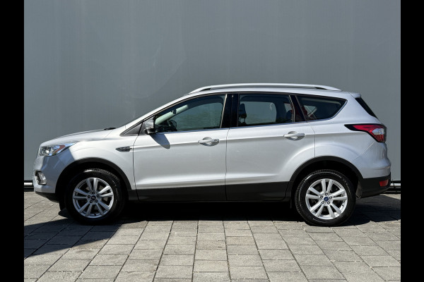 Ford Kuga BWJ 2017 | 1.5T 120PK Trend Ultimate | NWE APK | TREKHAAK | CLIMA | CRUISE | NAVI | LICHTMETAAL | PDC | CARPLAY