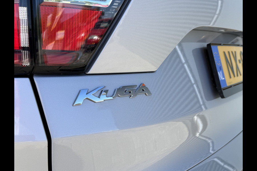 Ford Kuga BWJ 2017 | 1.5T 120PK Trend Ultimate | NWE APK | TREKHAAK | CLIMA | CRUISE | NAVI | LICHTMETAAL | PDC | CARPLAY