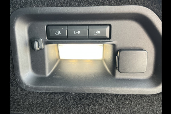 Ford Explorer 3.0 V6 EB PHEV ST-L.