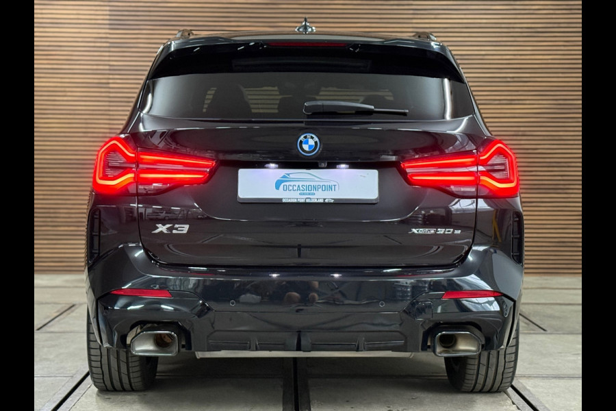 BMW X3 XDrive30e High Executive | M-Sport Shadow Line | LED | Pano | HUD | Sportstoelen